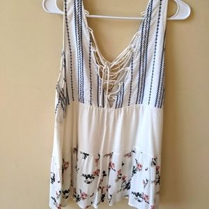 Boutique sleeveless top